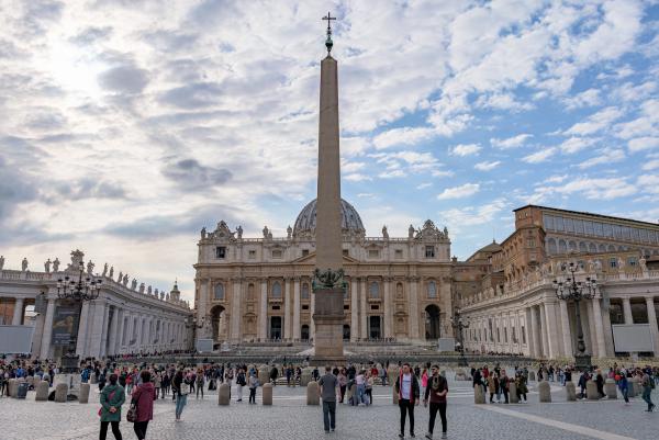 st peter's square hdr